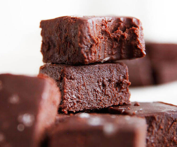 5 Ingredient Healthy Fudge