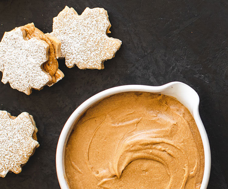 Maple Cream Sandwich Cookies