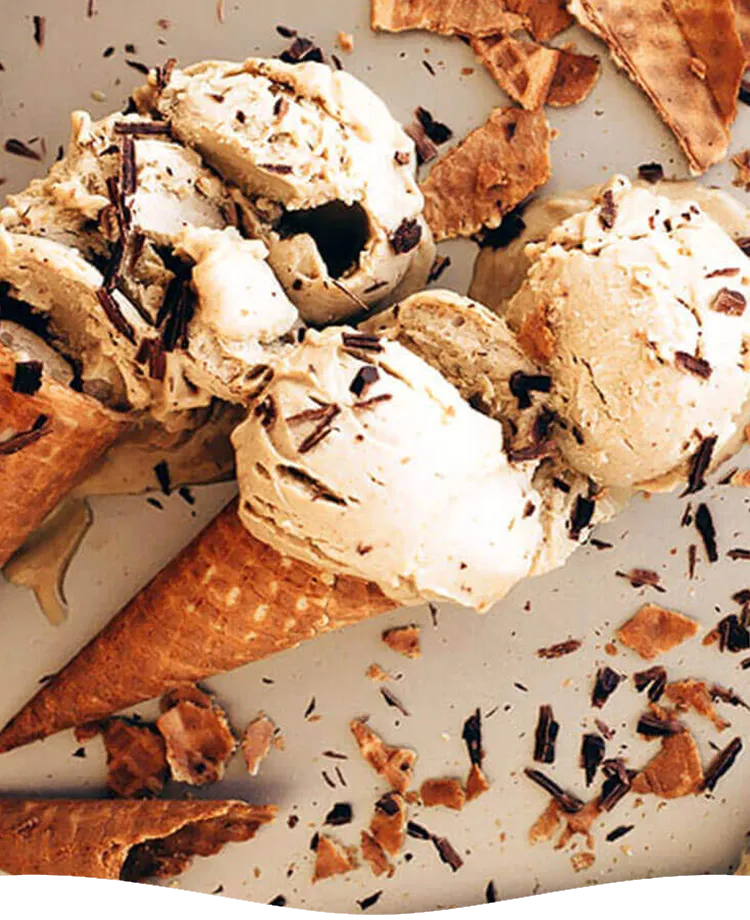 Vegan No-Churn Eggnog Ice Cream